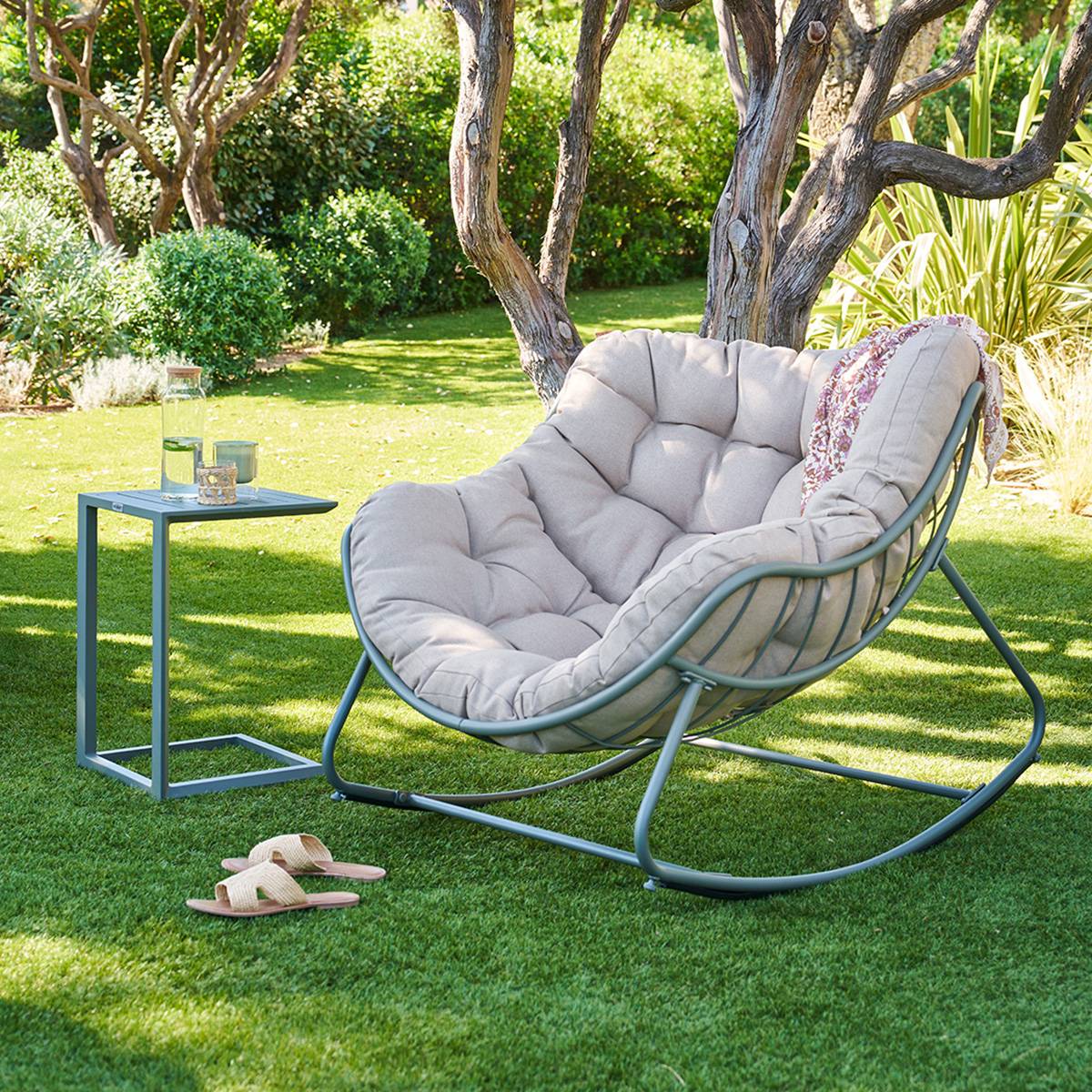 PAOPAO ROCKING CHAIR BAY TREE